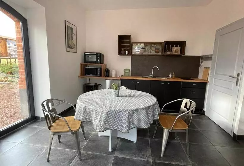 ペンション La Grange Aux Hirondelles   Appartement Complet Et Indépendant