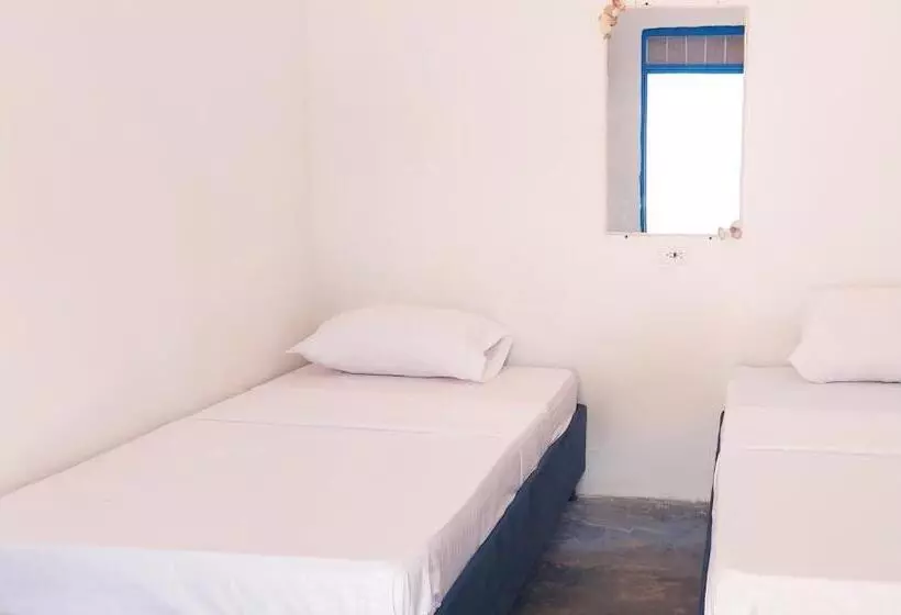 ペンション La Marina Hostal