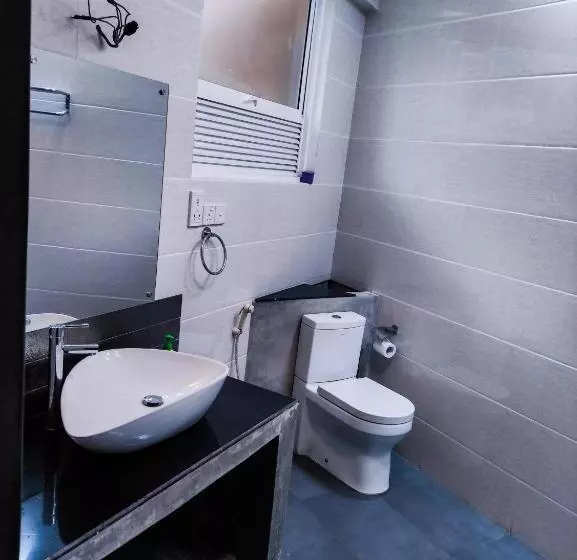 ペンション The Yacht Villa Near Colombo International Airport