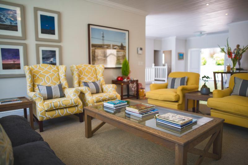 호텔 18 on Hillwood