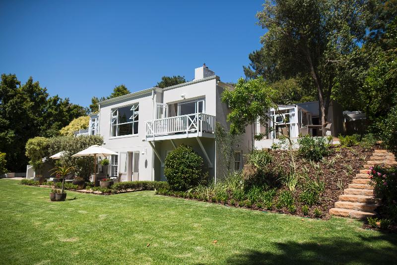 호텔 18 on Hillwood