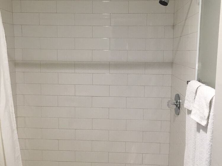 Hotel Century Inn At Lax