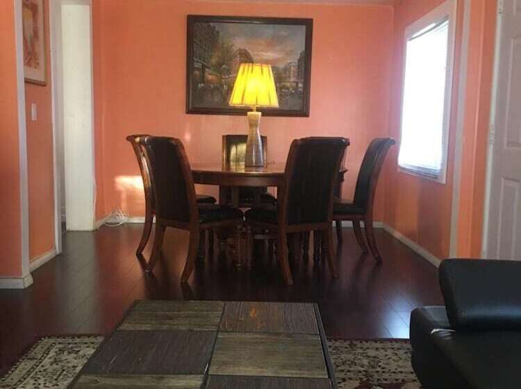 Hotel Century Inn At Lax