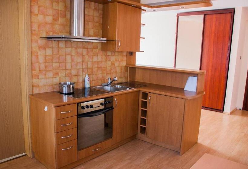 בית מלון כפרי Cesarski   Kaiserhof