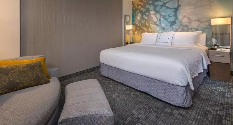 ホテル Courtyard By Marriott Columbus Grove City