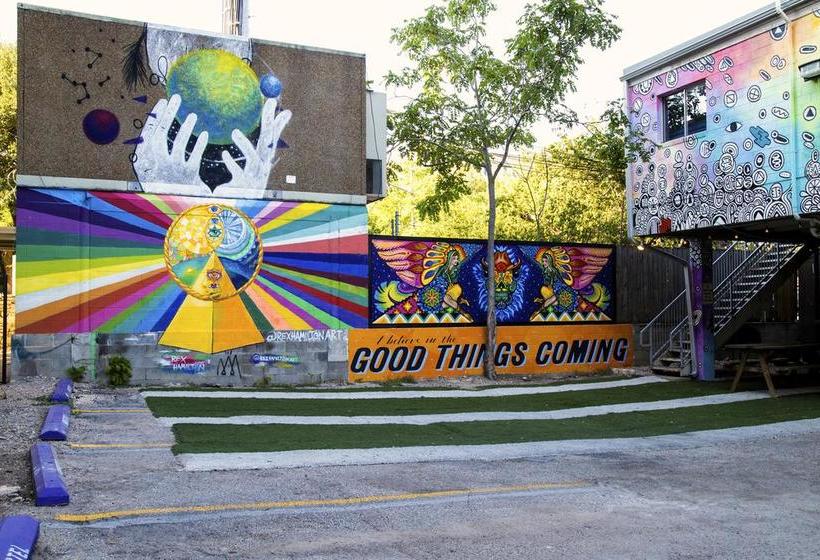 ホテル Drifter Jack's Hostel