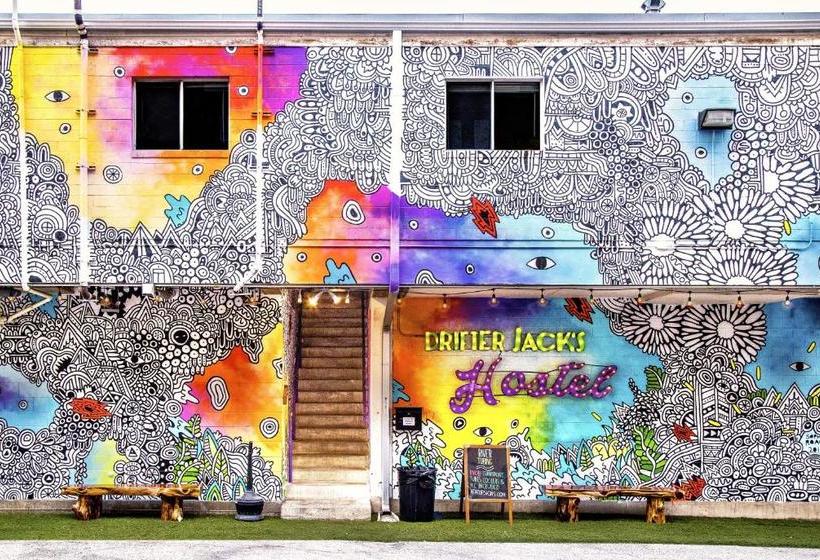 ホテル Drifter Jack's Hostel