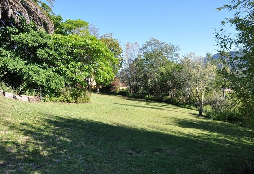 בית מלון כפרי Hildesheim Guest House