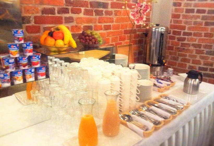 Отель Kamienica