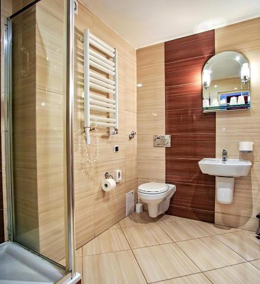 Отель Karolinka