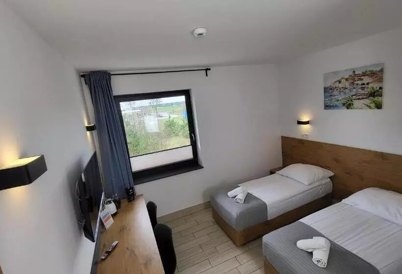 Hotelli Konopielka