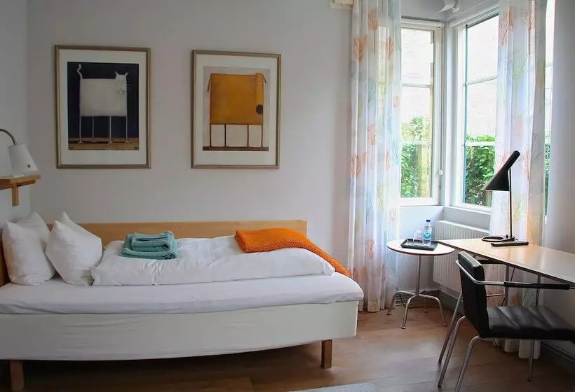 Hôtel L Oskar