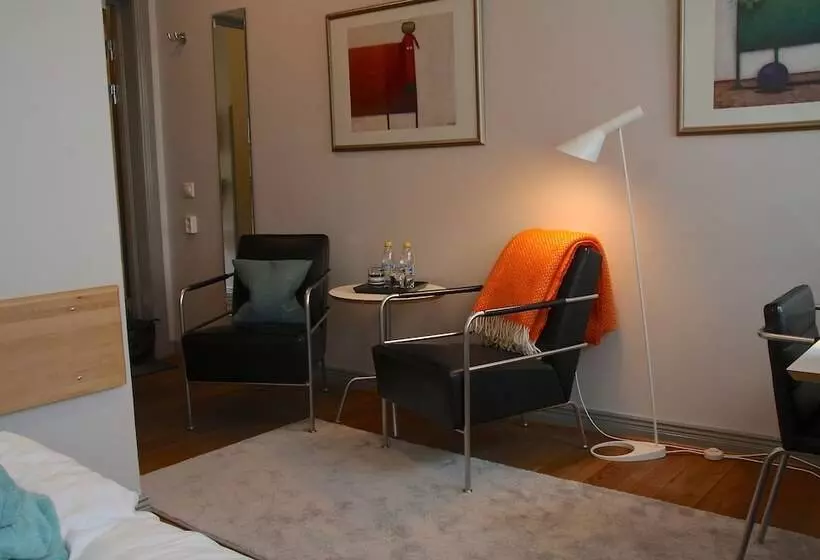 Hôtel L Oskar