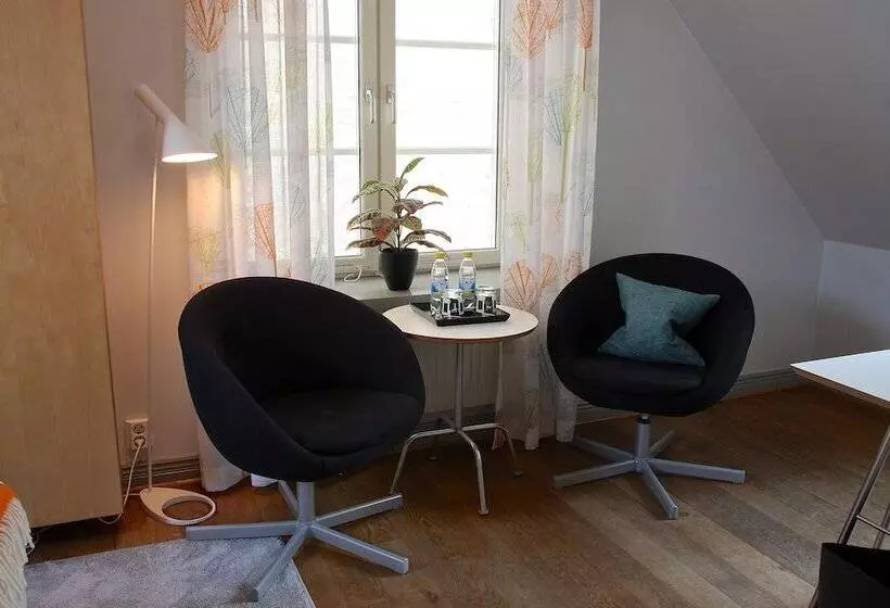 Hôtel L Oskar