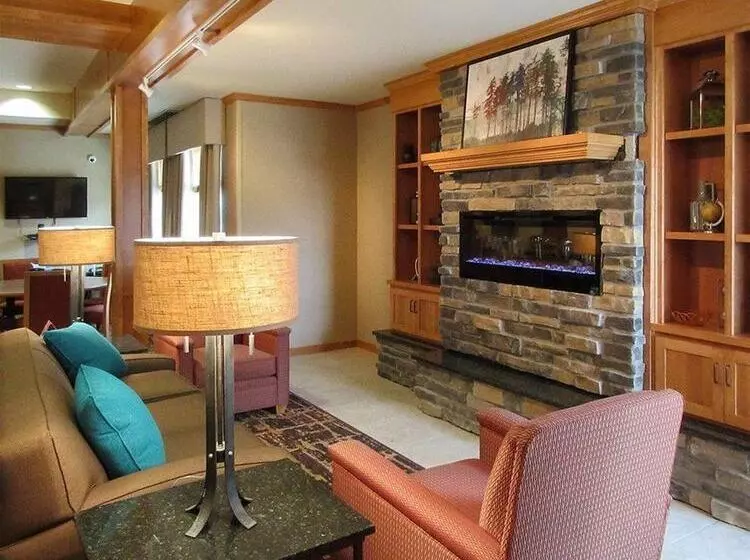 ホテル Mainstay Suites Watford City   Event Center