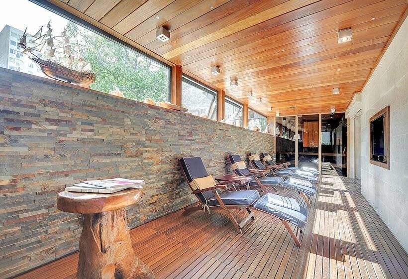 ホテル Mala Anglia Deluxe Rooms & Spa