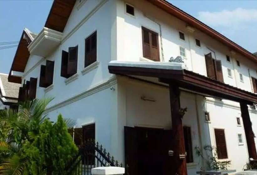 هتل Mao Phashok Guesthouse