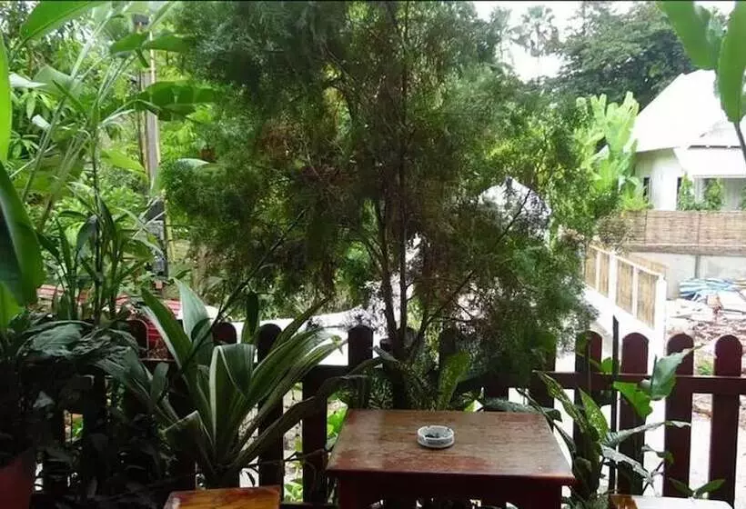 ホテル Mao Phashok Guesthouse