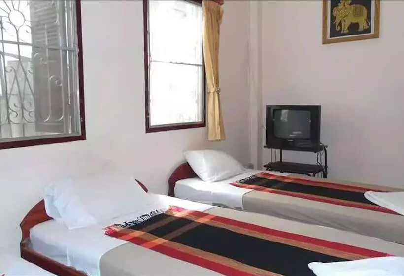 ホテル Mao Phashok Guesthouse
