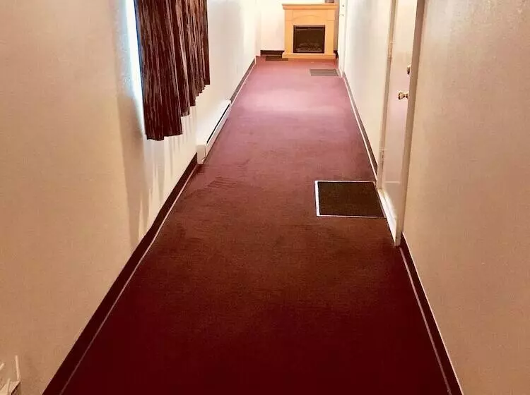 ホテル North Country American Inn