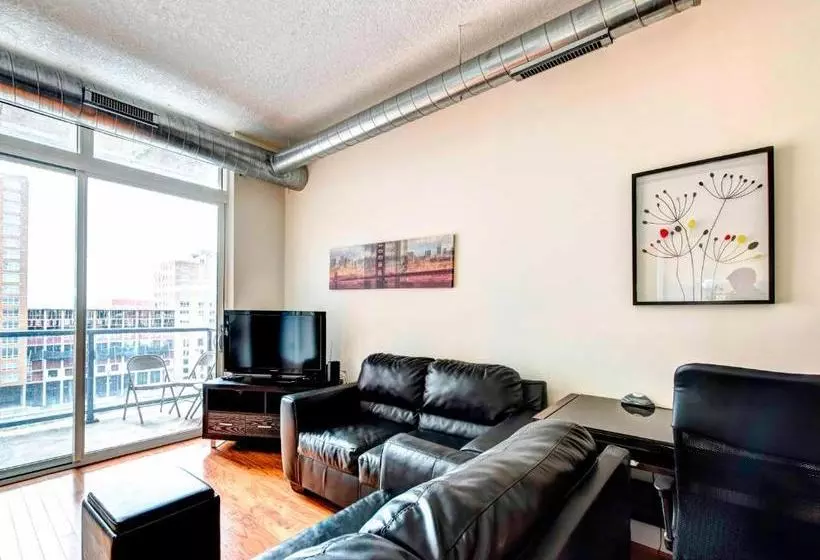 ホテル Pelican Residences At Cast Iron Lofts
