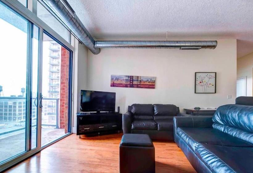 فندق Pelican Residences At Cast Iron Lofts