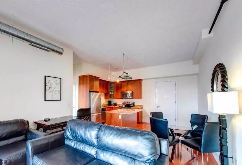 ホテル Pelican Residences At Cast Iron Lofts