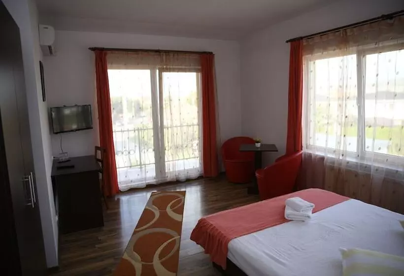 Hotelli Pensiunea Zbor