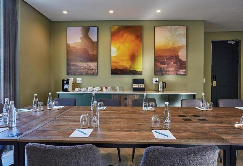 Chapter House Boutique Hotel By The Living Journey Collection