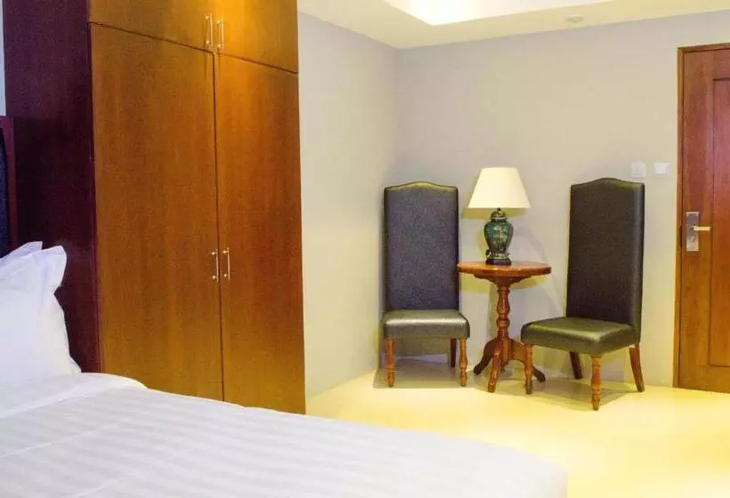 Hotelli Ritz