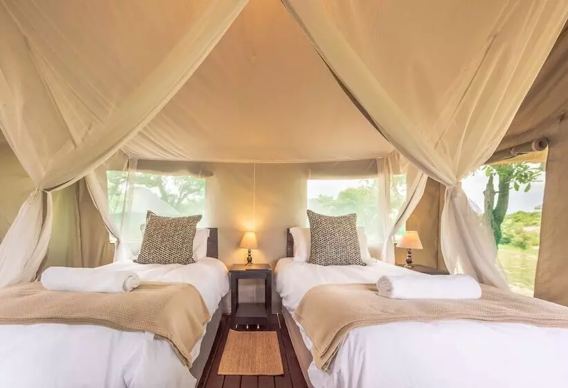 هتل Shindzela Tented Safari Camp