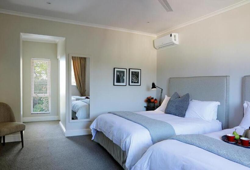 فندق Sugarbird Manor