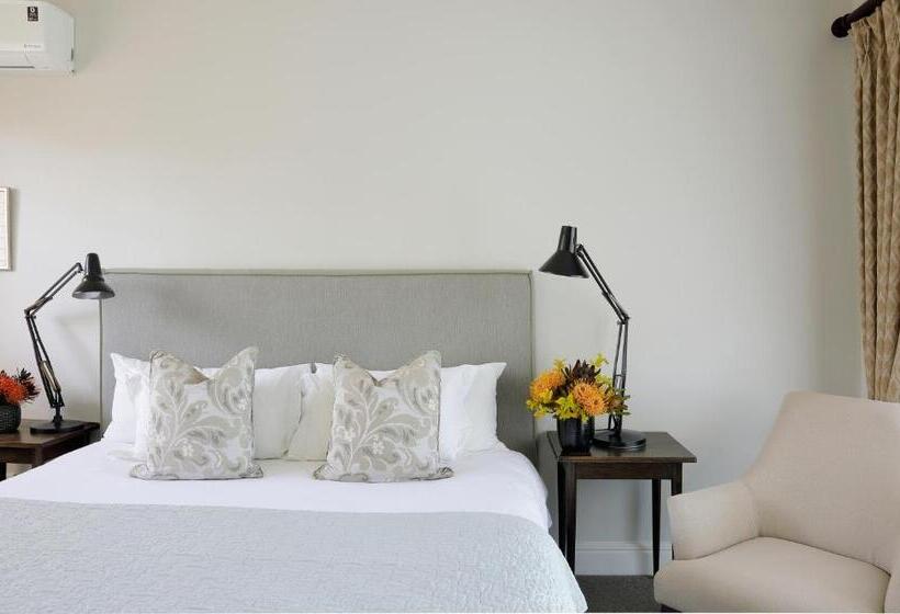 فندق Sugarbird Manor