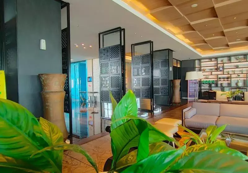 Hotelli Swissbelinn Saripetojo Solo