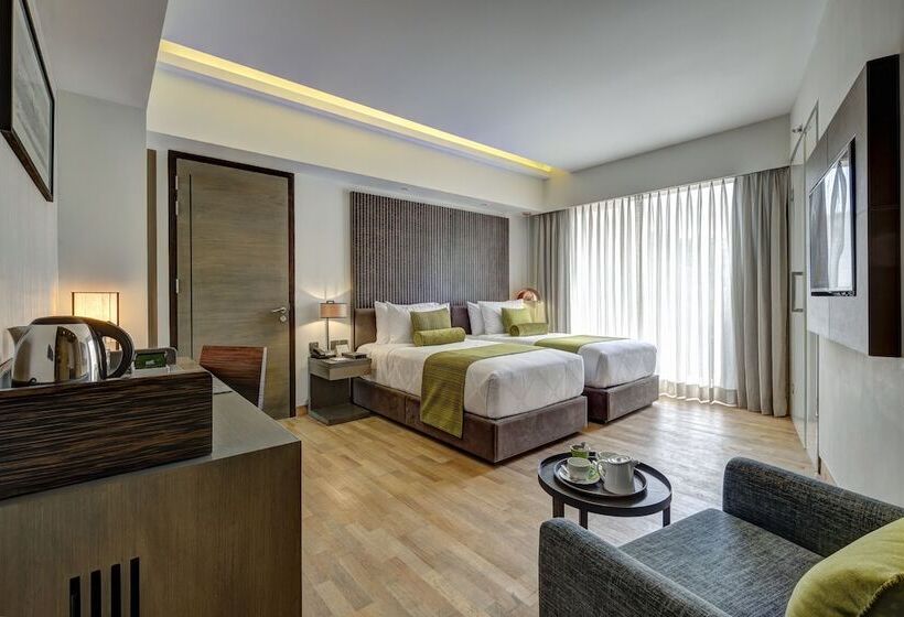 هتل The Way Dhaka