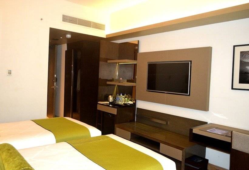 هتل The Way Dhaka