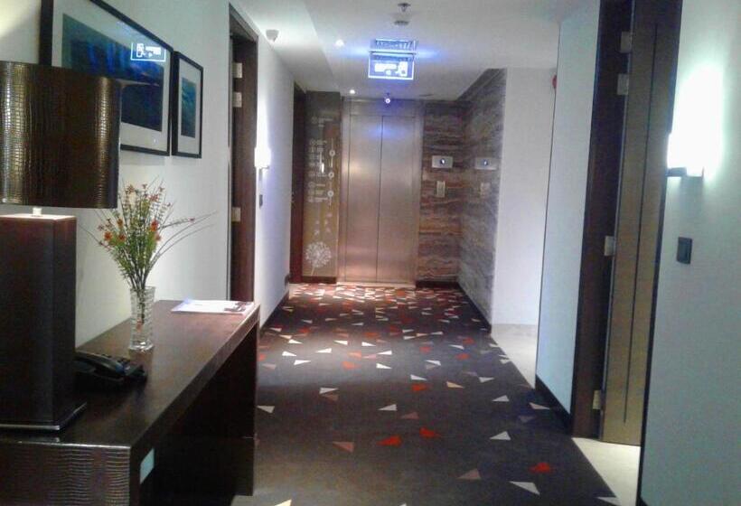 هتل The Way Dhaka