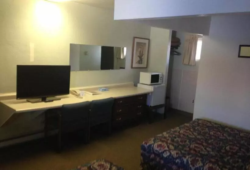 Jamestown Motel