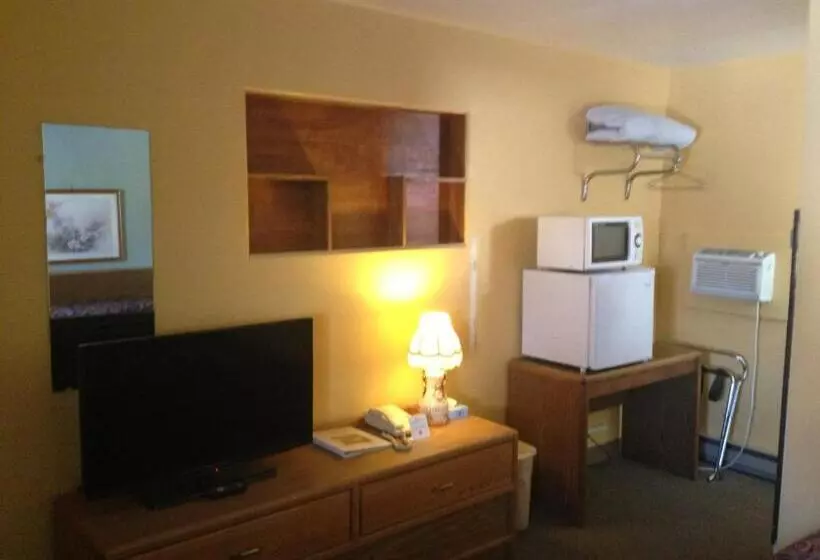 Jamestown Motel