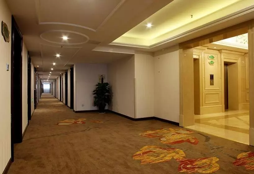 Vienna International Hotel Changzhou Railway Station