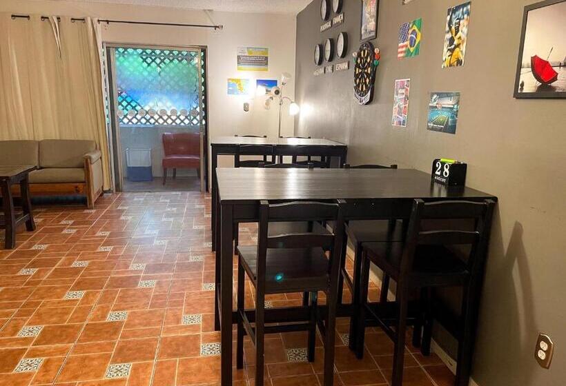 فندق صغير Beds & Sheets Downtown