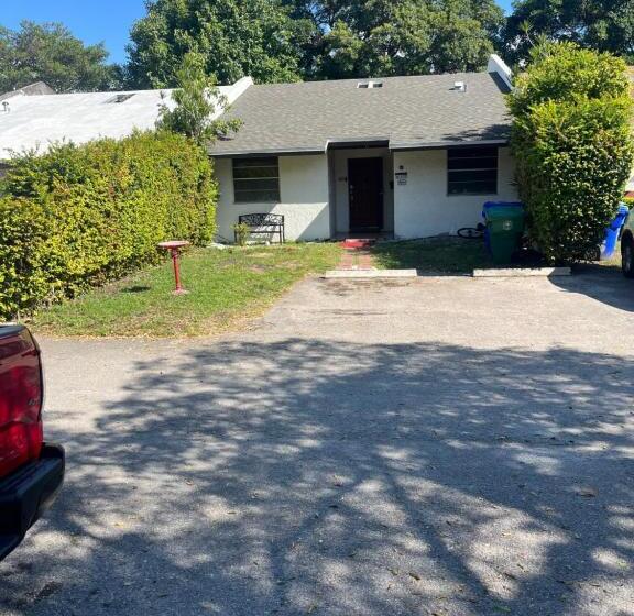 فندق صغير Beds & Sheets Downtown