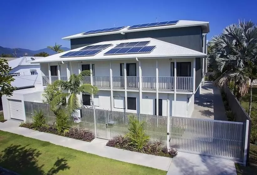 Retkeilymaja Mihaven Shared Living   Gatton St