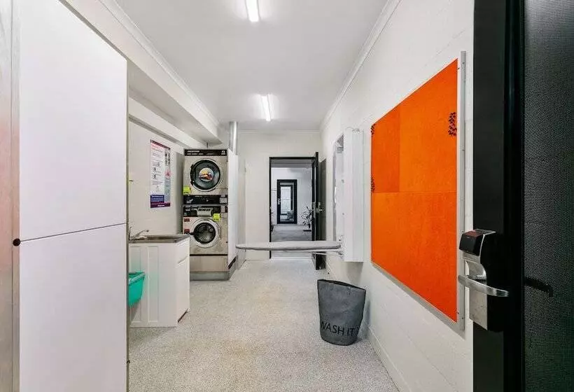 Retkeilymaja Mihaven Shared Living   Gatton St