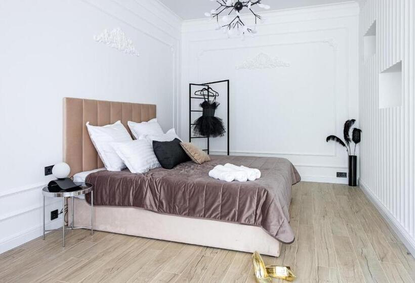 ユースホステル Resto Park традиція