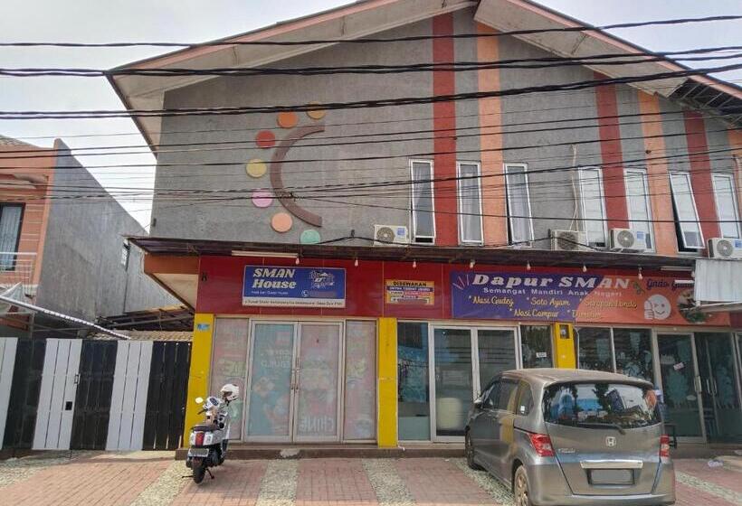 Hostel Sman House Powered By Cocotel