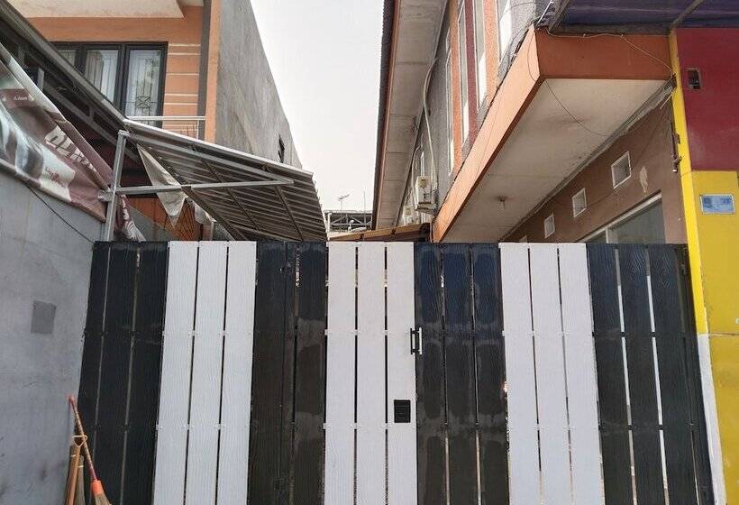 Hostel Sman House Powered By Cocotel