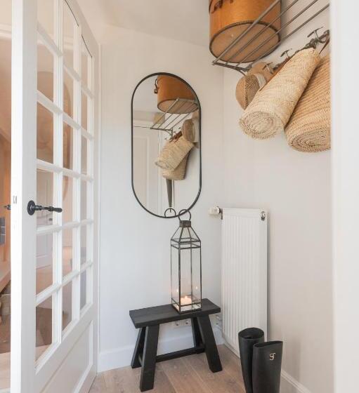 Bed and Breakfast Chez Lindy Country Guesthouse