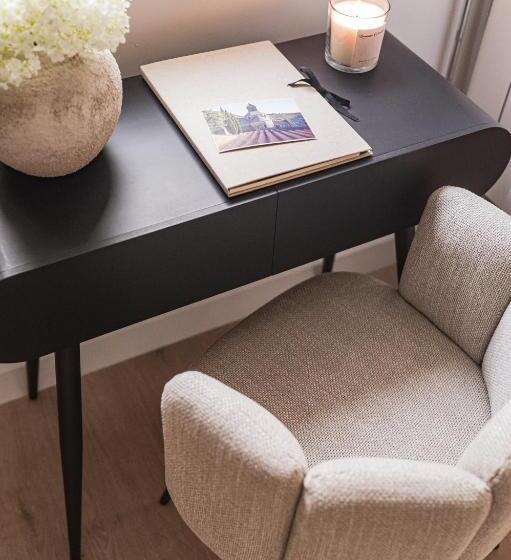 Bed and Breakfast Chez Lindy Country Guesthouse