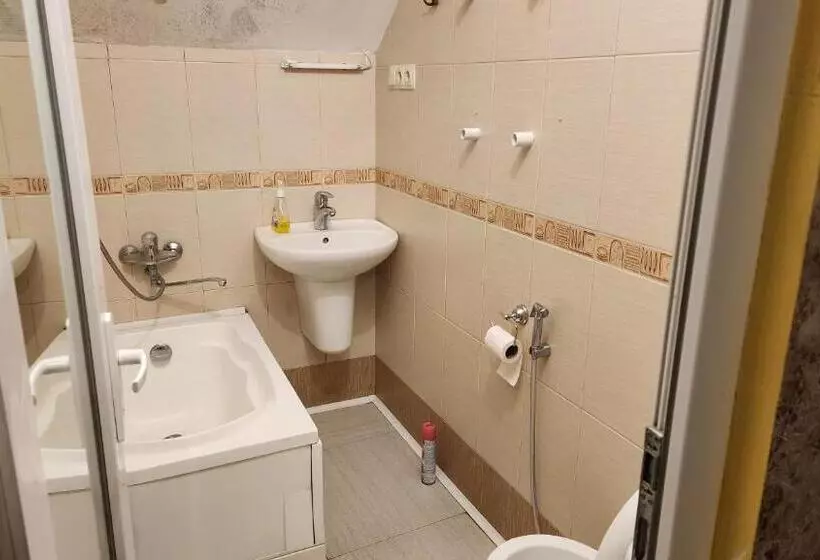 Gallary Hostel